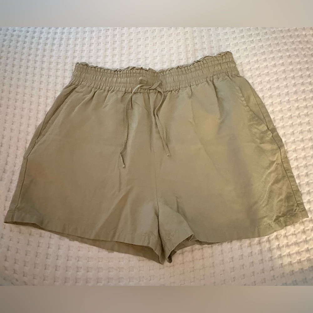 BlankNYC paper bag shorts